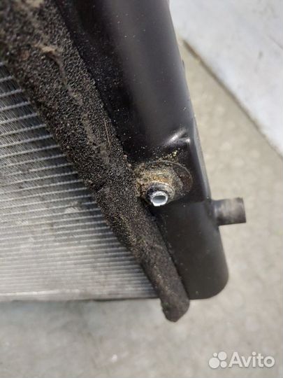 Радиатор охлаждения двигателя Nissan Pathfinder, 2013