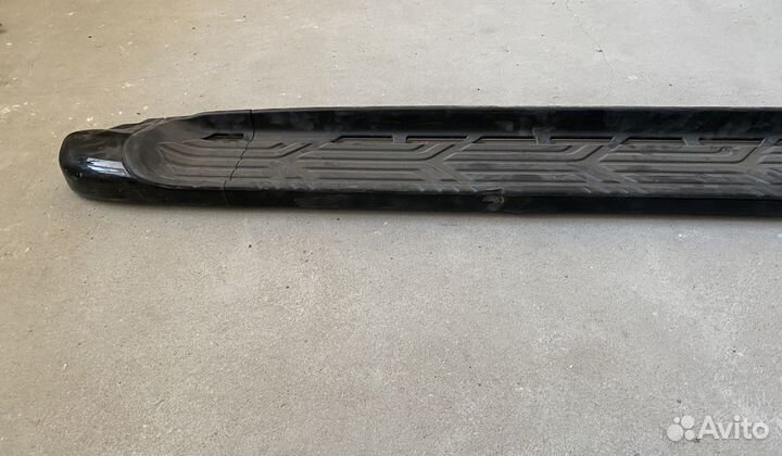 Правая подножка порога nissan patrol