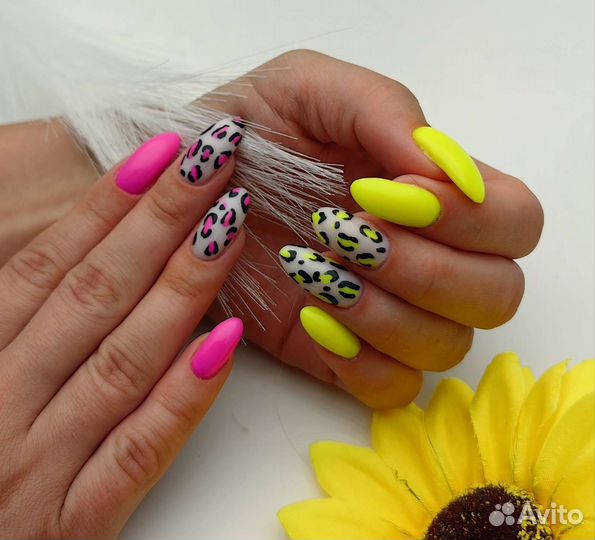 Маникюр с покрытием-укрепление, дизайн, френч