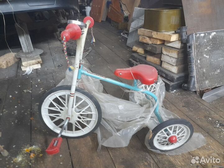 Трехколесный велосипед малыш СССР