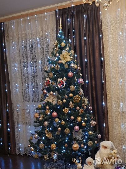 Елка искусственная