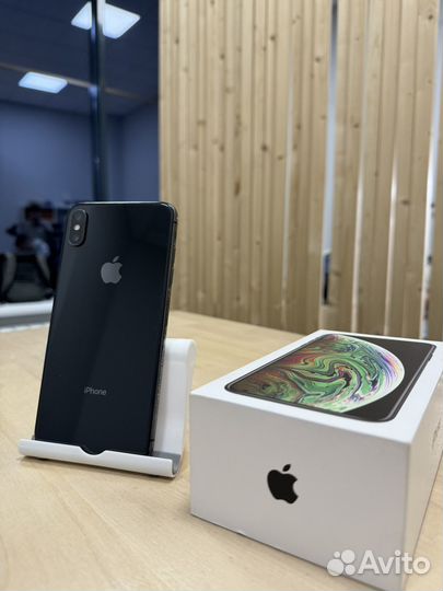 iPhone Xs Max, 64 ГБ