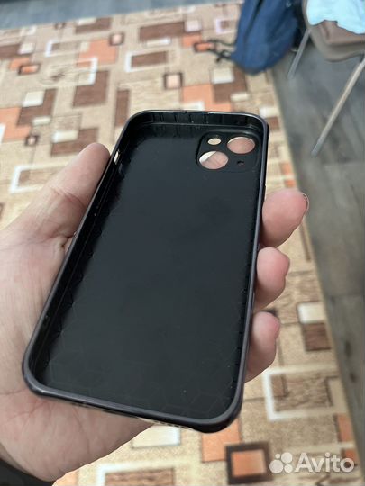 Чехол на iPhone 13