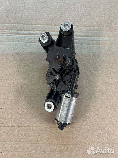 Моторчик стеклоочистителя задний VW Scirocco