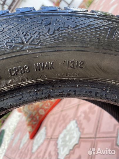 Gislaved Nord Frost 5 215/55 R16
