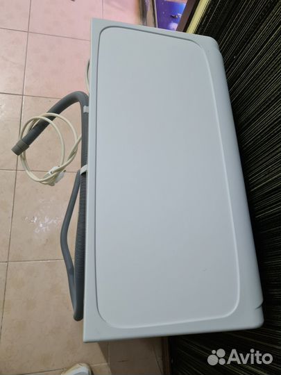 Стиральная машина индезит 3,9 кг, бу