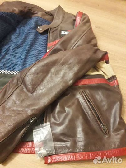 Мотокуртка кожаная мужская