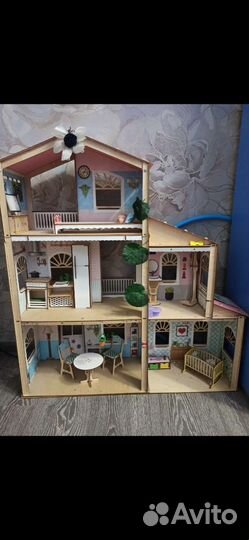Кукольный домик для барби частично с мебелью