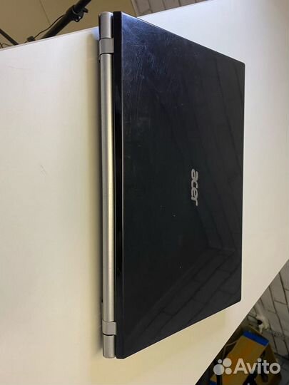 Мощный Ноутбук Acer aspire V3-551G-10466G75Makk