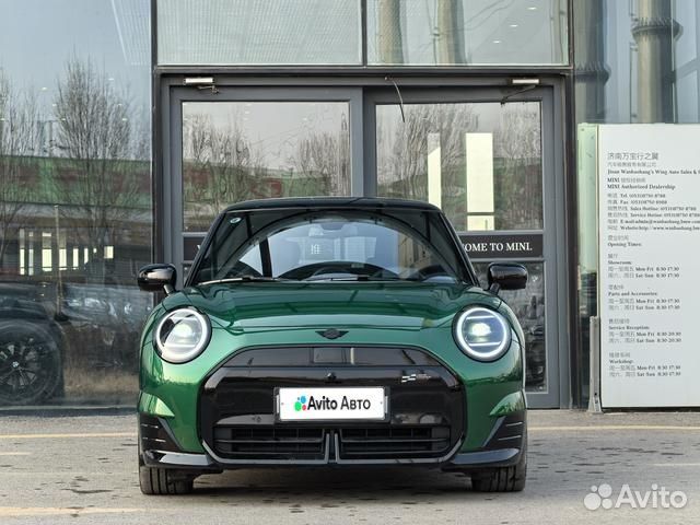 MINI Cooper SE 218 л.с. AT, 2024, 2 100 км