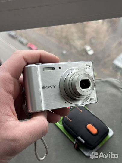 Цифровой фотапарат Sony dsc w 800 y2k