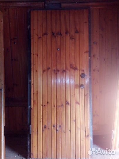 Входная металлическая дверь