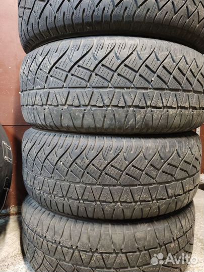 Michelin Latitude Cross 255/55 R18