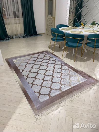 Ковры и паласы 1.80/3