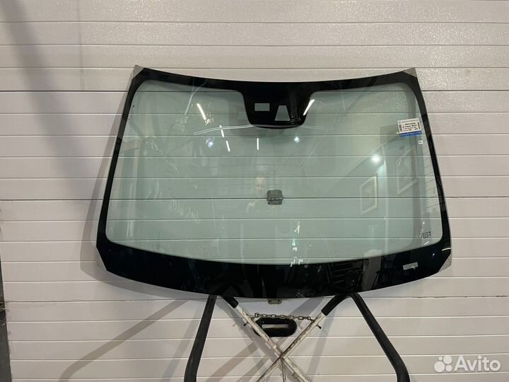 Лобовое стекло Mercedes w221 S-class 221