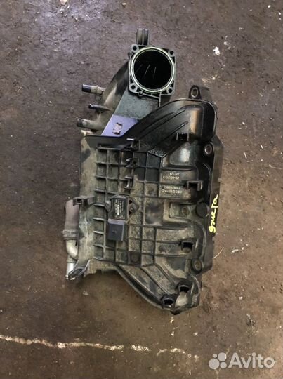 Коллектор впускной Фольксваген Джетта 6