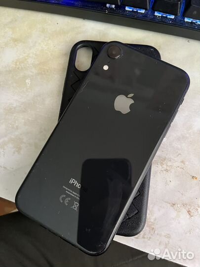 iPhone Xr, 64 ГБ