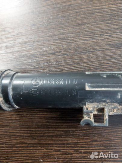 Форсунка омывателя фар левая Mercedes Gl 500