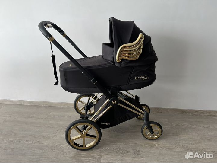 Коляска 2 в 1 Cybex Priam by Jeremy Scott Wings