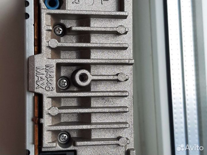 Автомагнитола sony CDX-G3100UE