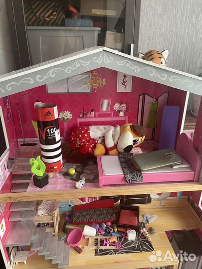 Кукольный дом KidKraft для Барби с мебелью