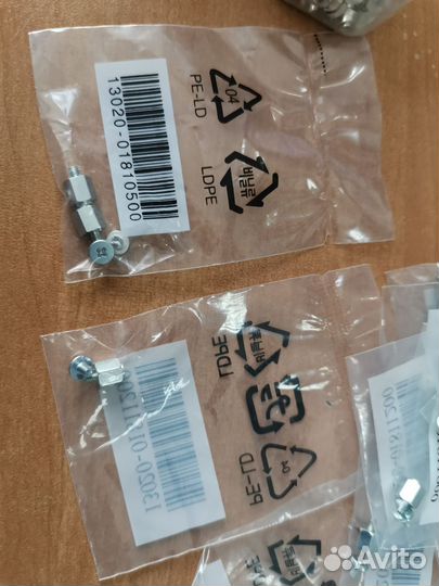 Винс со стойкой для крепления SSD M.2