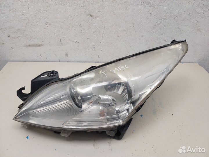 Фара (передняя) Peugeot 3008, 2010