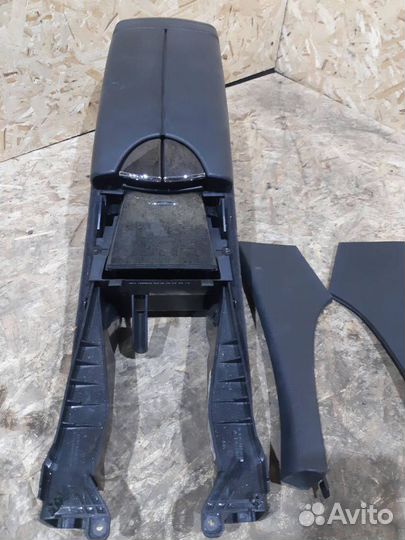 Подлокотник Mercedes-Benz E-Class 2003 W211 M 112