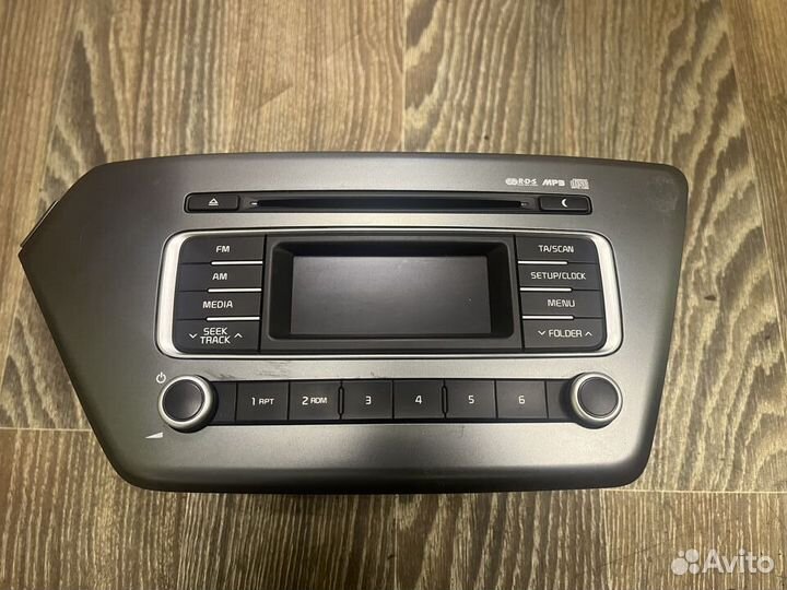 Штатная магнитола Kia Rio 3 2011-2017