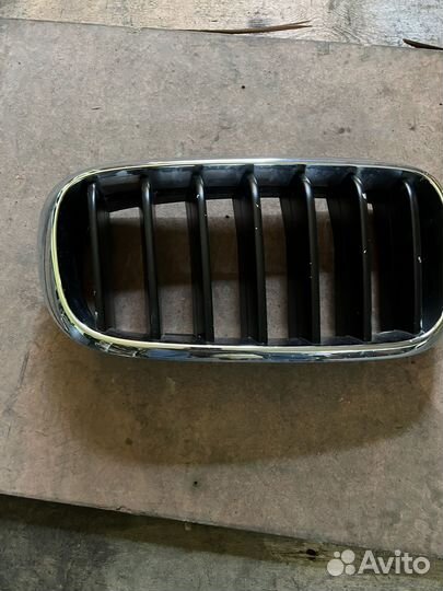 Передняя решетка радиатора BMW-X5 ,F-15.Оригинал