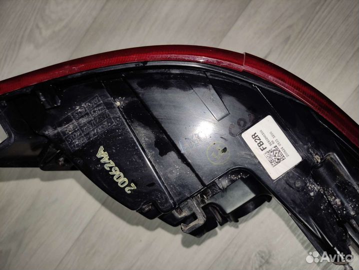 Фонарь задний правый kia rio 4