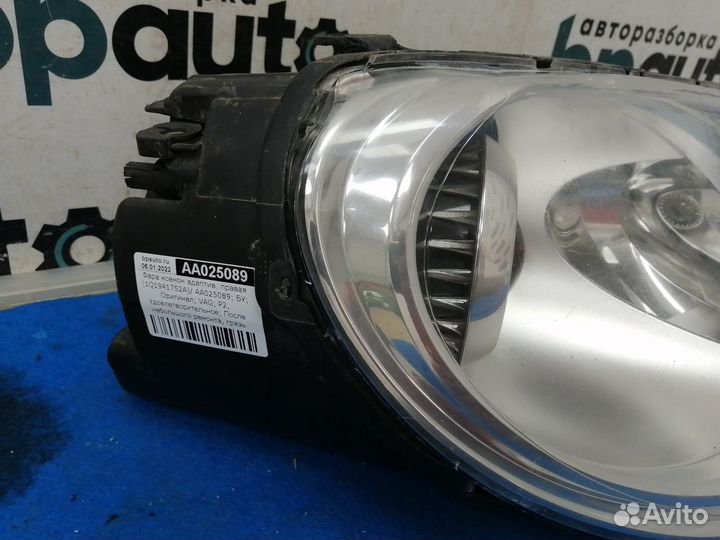 Фара ксенон адаптив правая 1Q1941752A Volkswagen