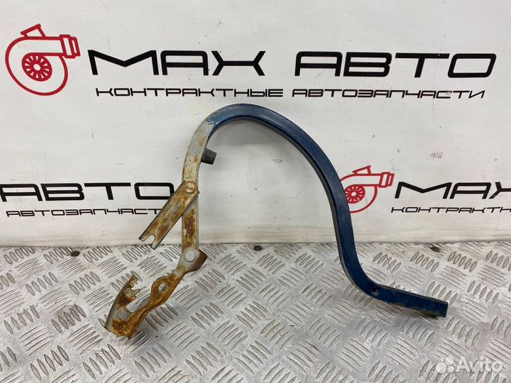 Б/У петля крышки багажника задний правый Chevrolet