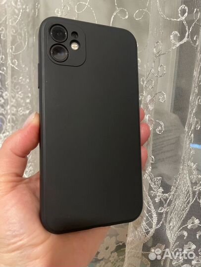 Чехлы на айфон