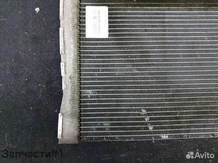 Радиатор охлаждения BMW X5 E70 (2006-2013)