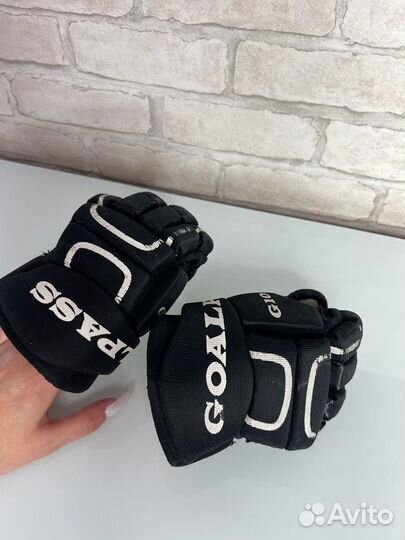 Краги хоккейные детские 8