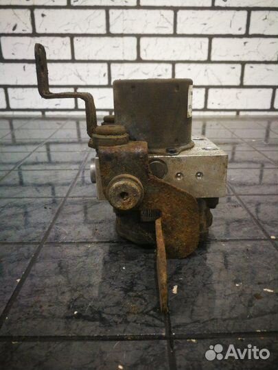 Блок абс (Насос) Ssangyong Actyon New D20DTF 2011