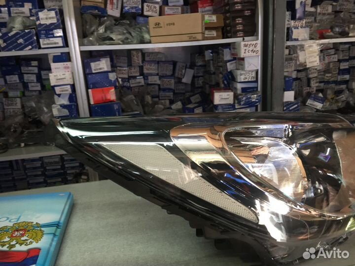 Фара на hyundai solaris 921014L000