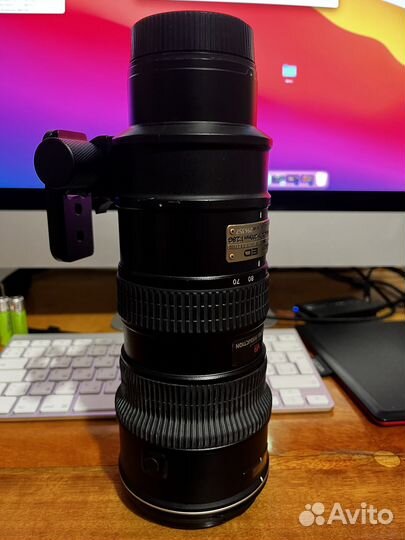 Объектив Nikon 70- 200/ 2.8