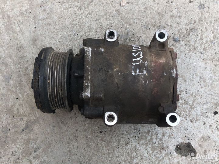 Компрессор кондиционера Ford Fusion