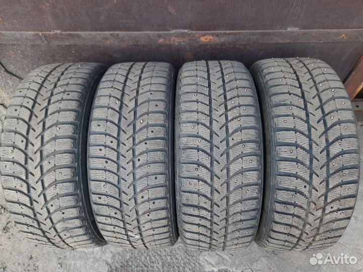 Bridgestone Ice Cruiser 5000 195/55 R15 85T