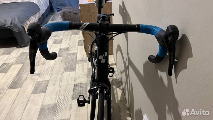 Шоссейный велосипед Cube Attain Pro