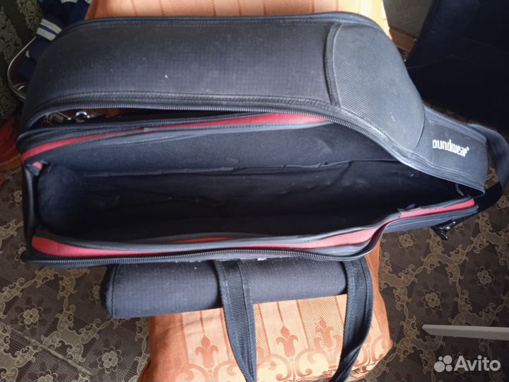 Кейс для саксофона тенор