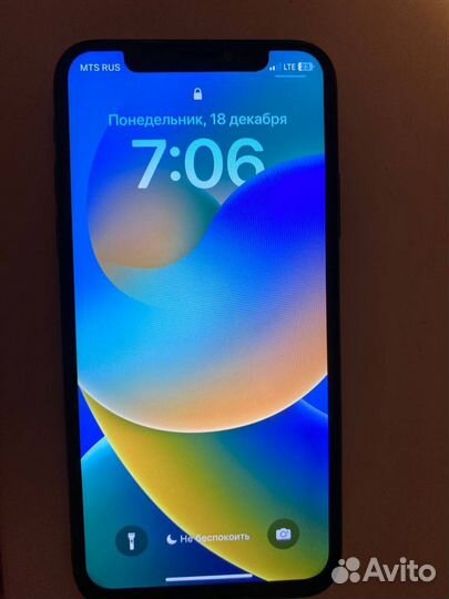 iPhone X, 64 ГБ