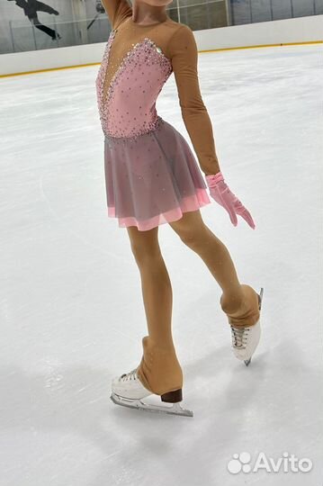 Платье для фигурного катания новое