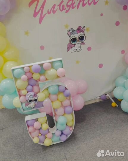 Цифра 5 аэромозайка