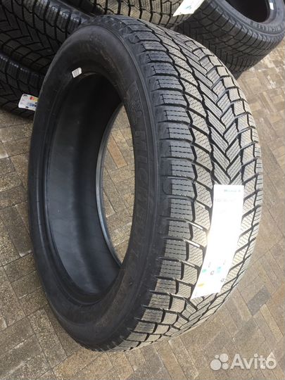 Michelin X-Ice Snow SUV 275/50 R22 115H