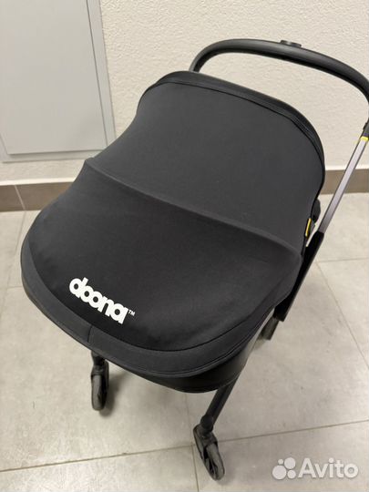 Коляска автолюлька doona