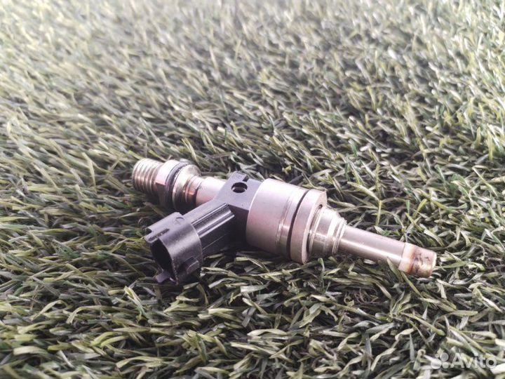 Форсунка топливная Porsche Cayenne 957 M48.01 2009