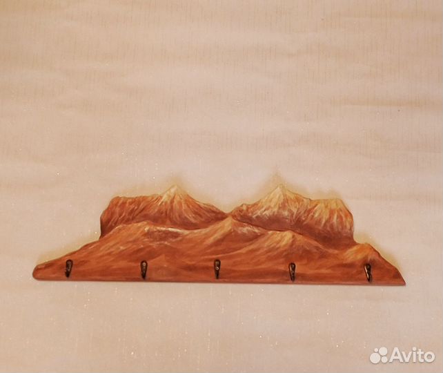 Ключница из массива ясеня